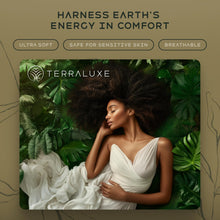 Load image into Gallery viewer, Terraluxe Grounding Sheets, Cali King Size (12% Silver Fiber, Organic Cotton)